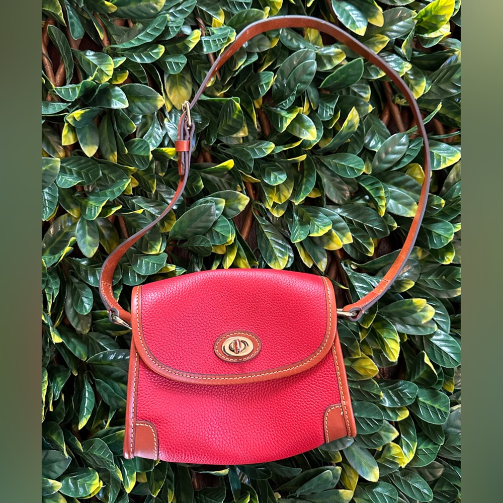 Dooney & Bourke Pebble Grain Leather Crossbody Purse RED